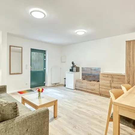 3 Bedroom Lovely In